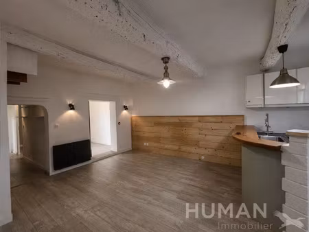 appartement - bas de maison t2 au coeur de lambesc