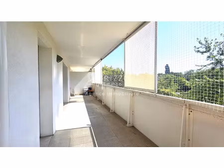 saint-genis-pouilly centre t3 de 71 m2 avec balcon et gara
