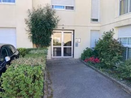 location appartement t1 meublé à vannes centre ville (56000) : à louer t1 meublé / 19m² va