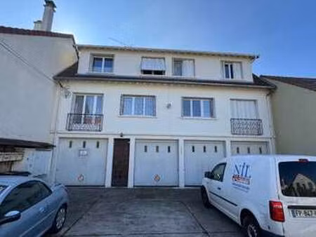 location appartement t1 à bois-d'arcy (78390) : à louer t1 / 32m² bois-d'arcy