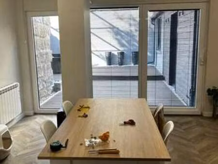 location appartement 2 pièces meublé à bordeaux (33000) : à louer 2 pièces meublé / 65m² b