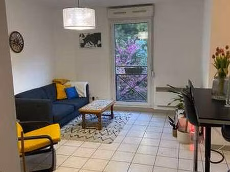 location appartement 2 pièces à montpellier (34000) : à louer 2 pièces / 42m² montpellier