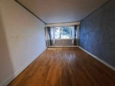 location appartement 3 pièces à ris-orangis (91130) : à louer 3 pièces / 58m² ris-orangis
