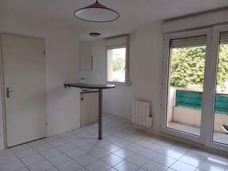 location appartement 2 pièces à toulouse (31000) : à louer 2 pièces / 35m² toulouse