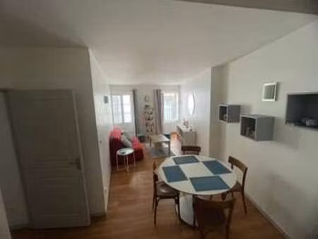 location appartement 3 pièces à clermont-ferrand (63000) : à louer 3 pièces / 55m² clermon