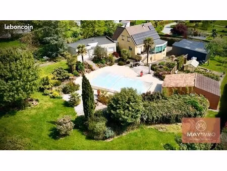propriété 12 pièces 285 m²