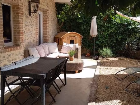maison de village en pierre