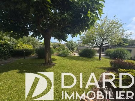 maison 10 pièces 214 m²