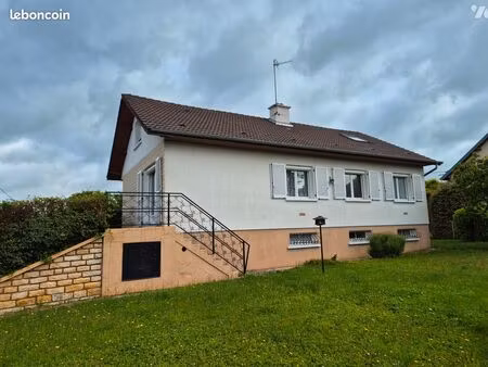 pavillon 6 pièces 135 m²