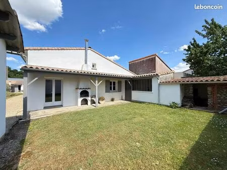 maison 4 pièces 95 m²