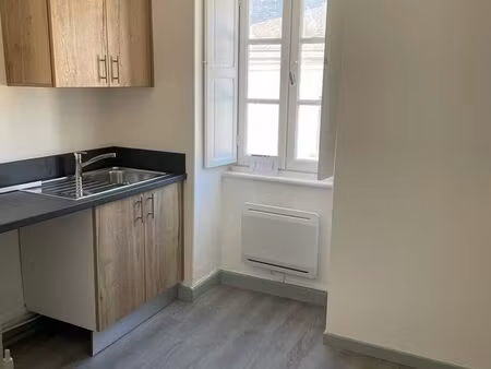 appartement t3 - 58.95 m² - bagneres-de-bigorre