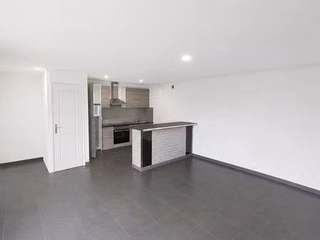 appartement t2 de 40 m² avec parking – centre de coutiches
