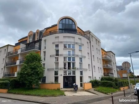 studio 1 pièce 31 m²