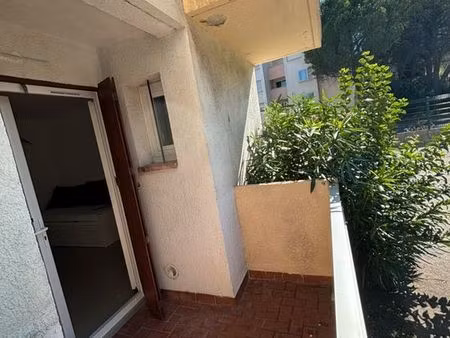 montpellier studio meublé 19m² rénové – balcon – lave-linge – parking sécurisé
