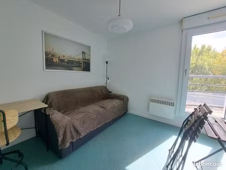 studio 1 pièce 17 m²
