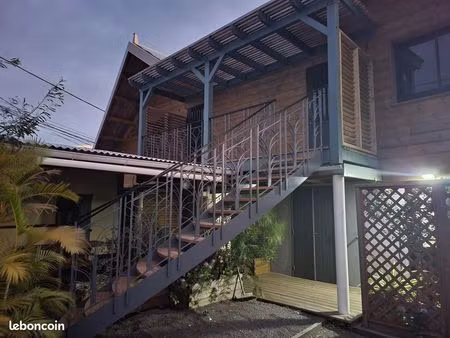 maison meublée à louer – location à l'année