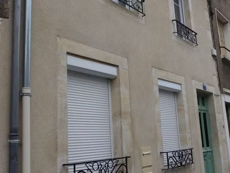 loue maison en ville