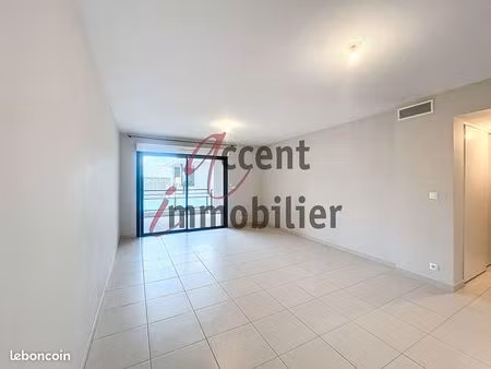 appartement 2 pièces 52 m²
