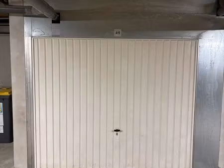 box de garage a louer - carnoles