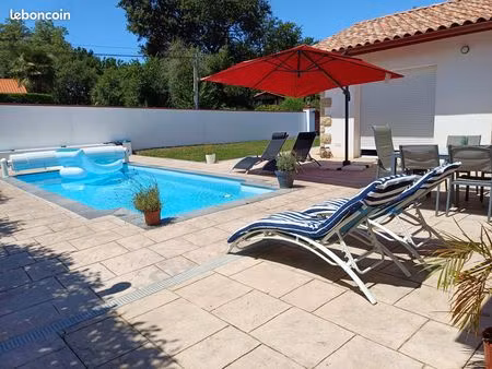 a louer villa pour 1 an