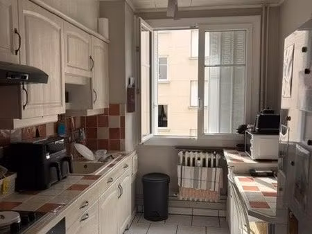 47 m² tres lumineux