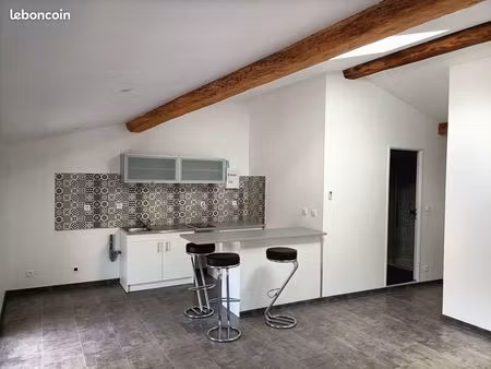 location t2 les roches de condrieu