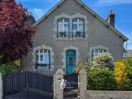 vente maison à landivisiau (29400) : à vendre / 109m² landivisiau