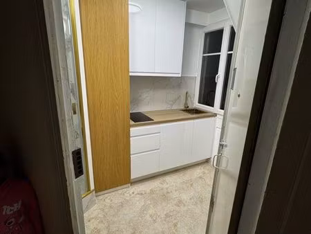 studio refait à neuf – rue de passy 16ᵉ – bail code civil
