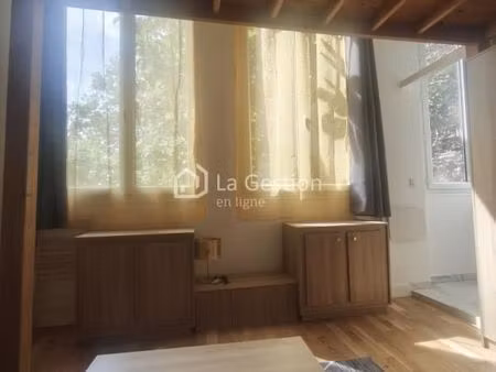 studio 1 pièce 17 m²