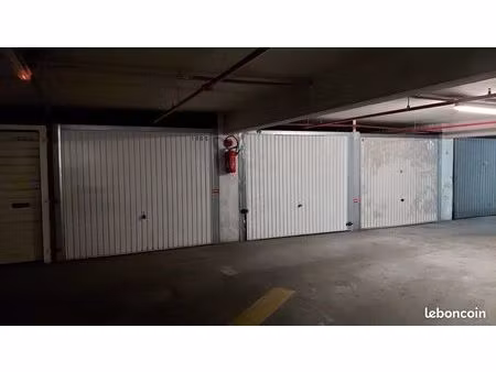 box fermé 13m2
