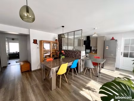 appartement 5 pièces 84 m²