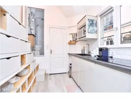 studio meublé dans le haut marais