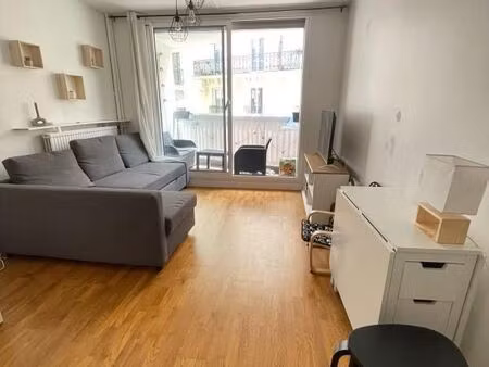 studio 1 pièce 29 m²