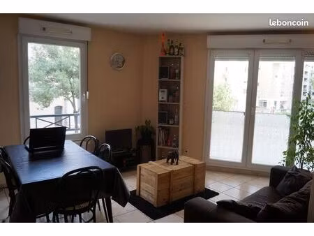 appartement t3 très agréable - charpennes