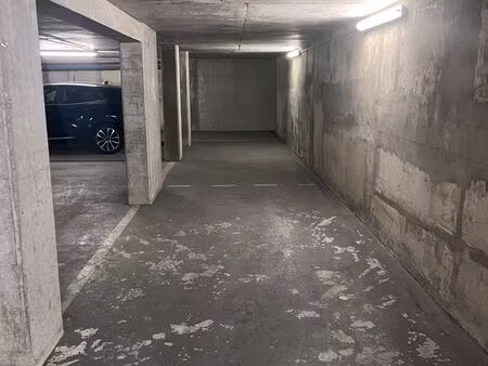 lot de 2 places de parking - nation (paris 11)