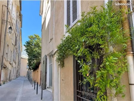 studio au calme absolu - investissement - étudiant - aix en provence