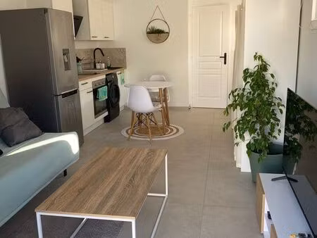 loue studio meuble 28m2