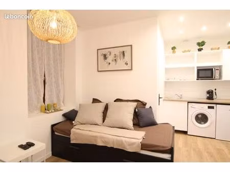 studio 1 pièce 17 m²