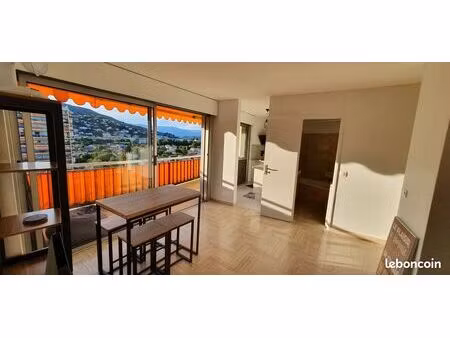studio dispo de septembre à juin