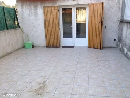 part loue t2+terrasse+parking la valentine prox golf