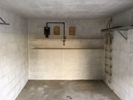 garage avec électricité