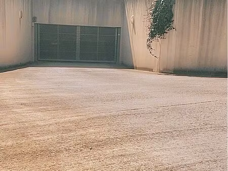 place de parking en sous sol