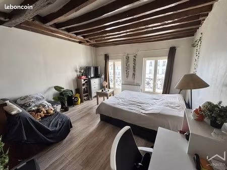studio 1 pièce 24 m²
