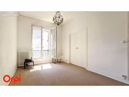appartement 3 pièces 46 m²