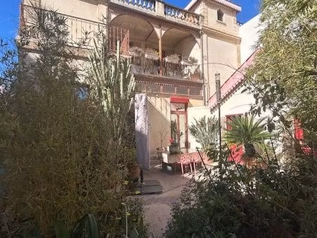 maison 7 pièces 239 m²