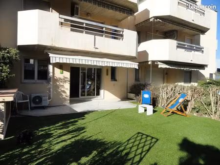 appartement bord de mer cavalaire