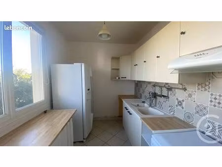 appartement 4 pièces 77 m²