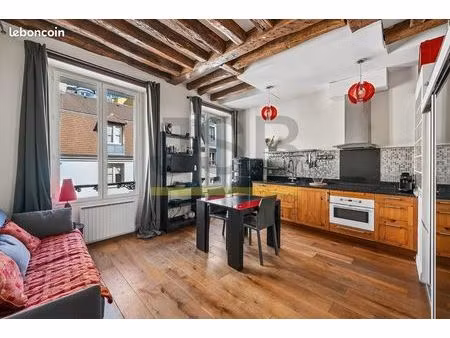 studio 1 pièce 27 m²