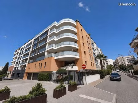 t2 au coeur de st raphael