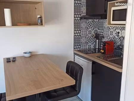 studio avec pkg proche mayol/fac/isen